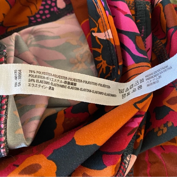 Free People Movement Free Love Orange Floral Print Cropped Leggings - Picture 7 of 9